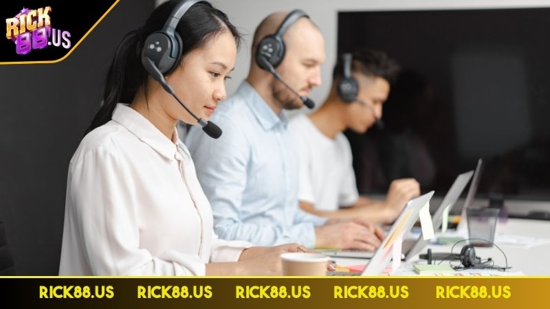 Những trường hợp người chơi cần liên hệ RICK88